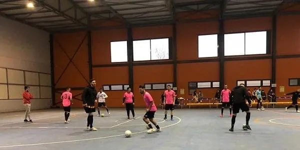 La Pobla de Montornès es retroba amb la victòria a la pista del Futsal Valls ‘B’ (5-7)