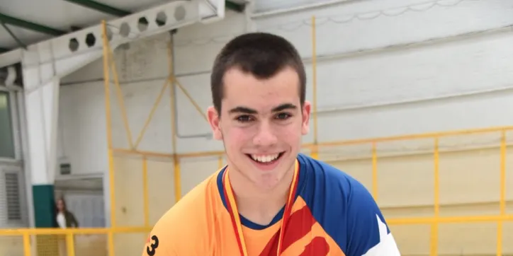 Jordi Badia, campió estatal d'hoquei sub-16 amb la selecció catalana