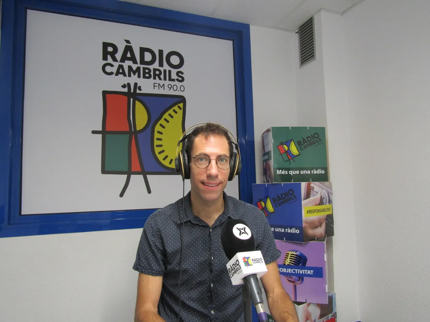 Arnau Colom: “L’espectacle ‘Quan el sol se’n va a la posta’ recupera sons i tonades d’arrel popular’