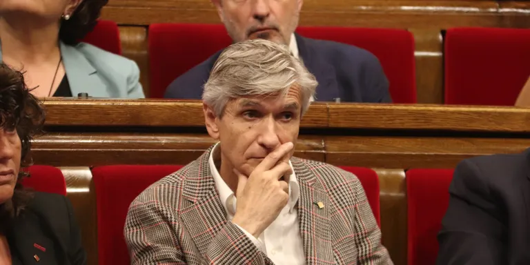 Unes 2.260 persones han demanat la baixa automàtica per tenir símptomes de covid des de la posada en marxa