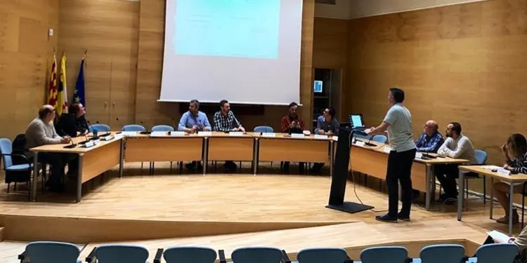 L'Ajuntament aprova el sorteig dels membres de les meses del proper 10N