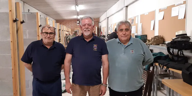 El Club de Tir Olímpic Cambrils participa a la segona competició de fusil històric militar d’Igualada