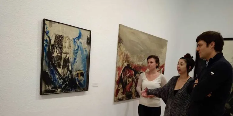 'Dues mitges llunes fan un cercle', l'exposició de Romà Vallès al Petit Espai
