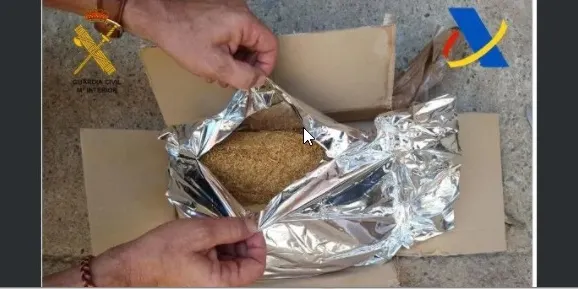 L’Agència Tributària i la Guàrdia Civil intercepten 18 quilos de picadura de tabac en un magatzem de Cambrils