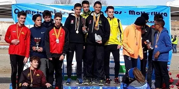 Gerard Ribé alça la plata amb l’Agrupació Atlètica Catalunya al Campionat de Catalunya de Cros