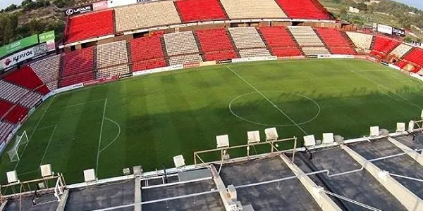 El Nàstic s’imposa a l’Elx per la mínima al Nou Estadi i torna a situar-se en zona de promoció d’ascens