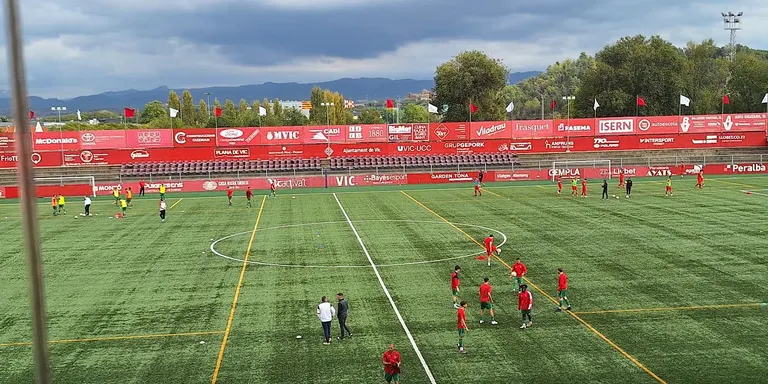 La UE Valls segueix sense conèixer la victòria a la Lliga Elit