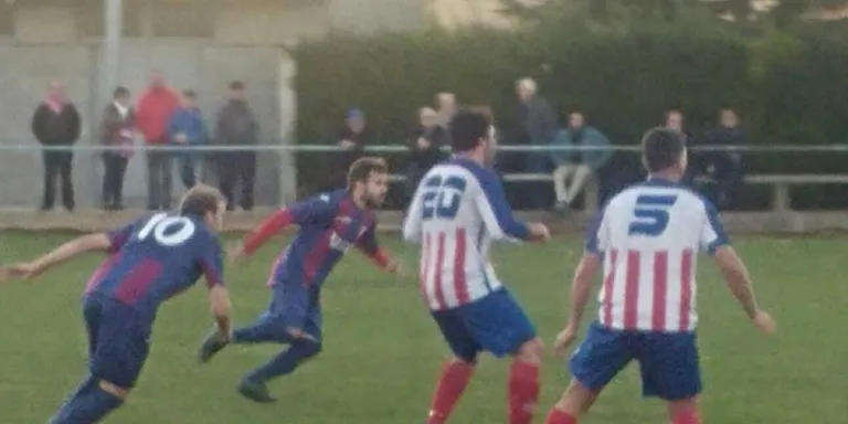 L'Agramunt perd de manera contundent davant el Tàrrega