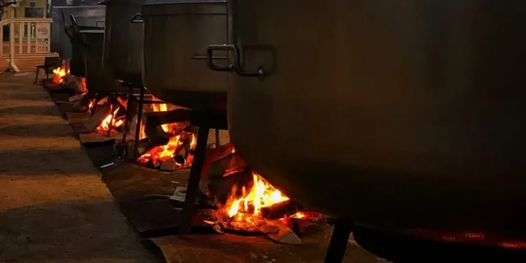 La 33ena Escudellada Popular del XIP servirà 4000 plats d'escudella