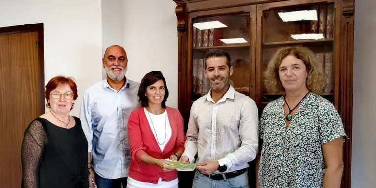 Humana lliura 25 bons d’ajuda social a Vilassar de Mar