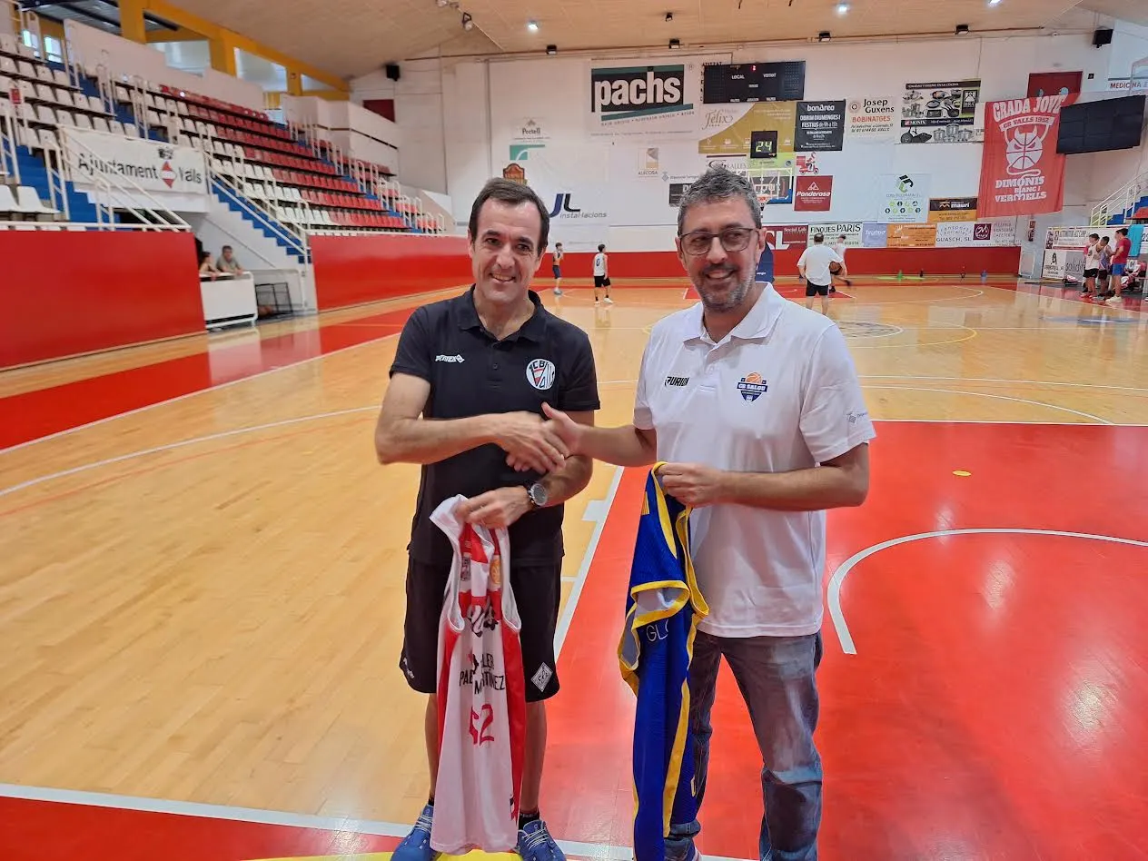 La Tercera FEB aixeca el teló amb un CB Valls – CB Salou a porta tancada