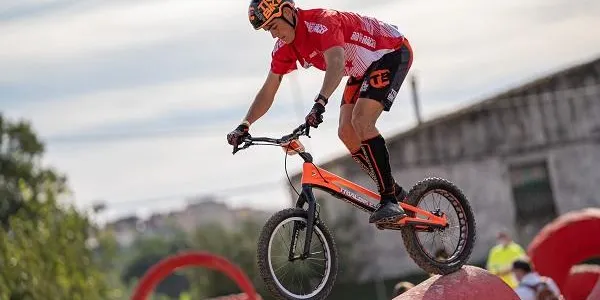 115 ciclistes participen aquest dissabte en el Campionat d’Espanya de Trial a Torredembarra