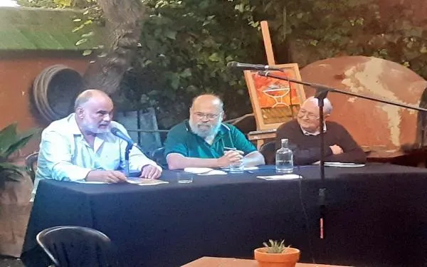 Amics i companys de Fonxo Blanch posen veu al seu nou llibre en la presentació pública de l’obra