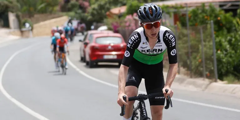 Protagonisme de Roger Adrià en la tercera etapa del Tour de Limousin