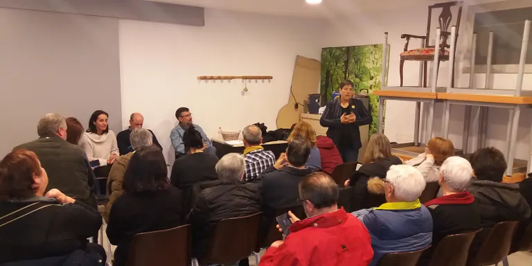 ERC-JxP fa la segona assemblea informativa al Barri de Les Creus