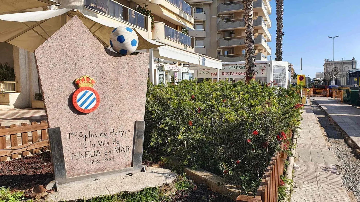 Es compleixen 30 anys del 1er Aplec de Penyes del Reial Club Esportiu Espanyol que es va celebrar a Pineda
