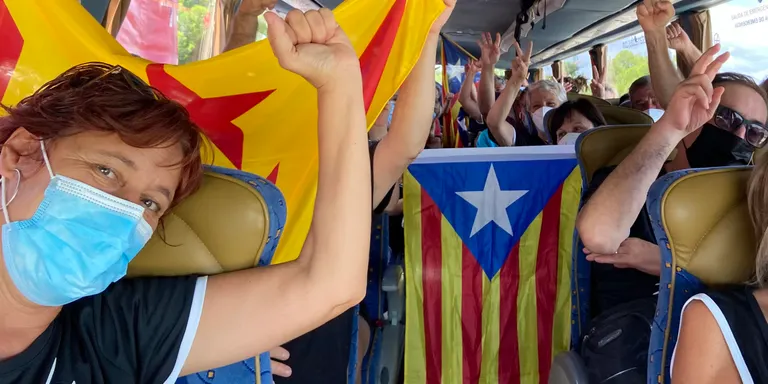 Assistència massiva de l’ANC Valls-Alt Camp a la manifestació de la Diada