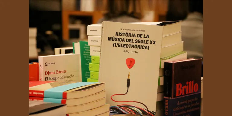 La "catedral" de Pau Riba sobre la història de la música del segle XX veu la llum a títol pòstum