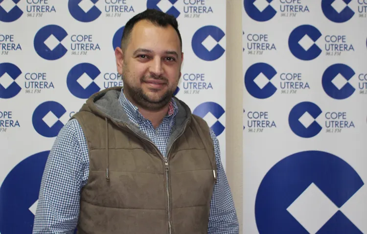 El empresario Manuel Jesús Santos habla de la nueva asociación para aglutinar comerciantes en Utrera