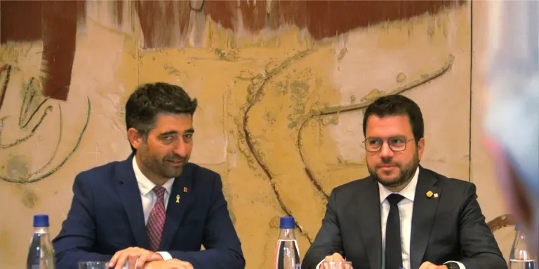 Aragonès demana als consellers de JxCat "propostes concretes" per resoldre el conflicte polític amb l'Estat