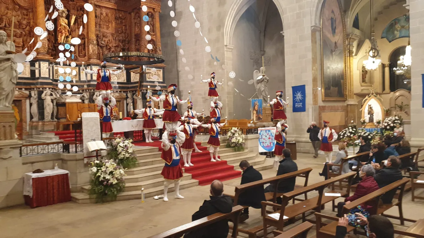 La Moixiganga present per la Candela amb alguns canvis