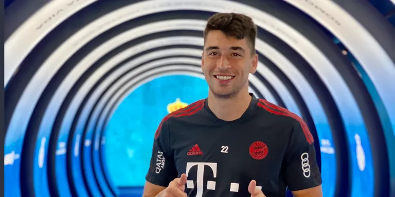 El Bayern entrena al camp de l'Espanyol després de la victòria al Camp Nou