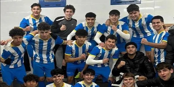 La Torre s’endú el derbi juvenil davant el Creixell (2-8)