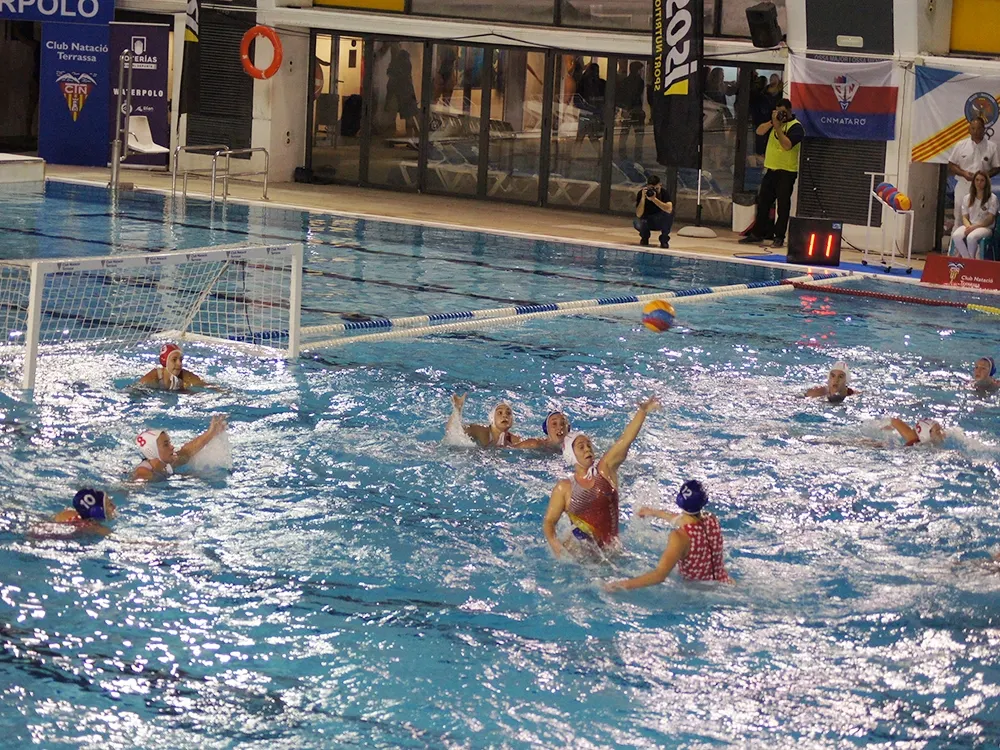 Bon partit el disputat per les nostres davant del CNT