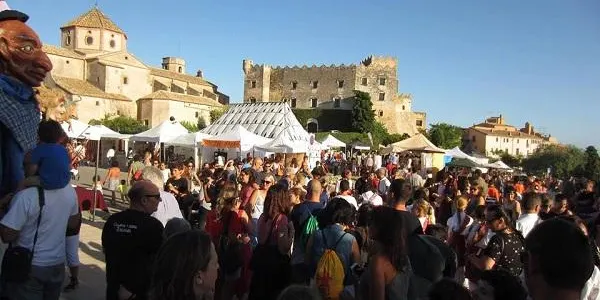 La 21a Fira d’Artesans renova el 30% de les 120 parades i presenta un variat programa d’activitats