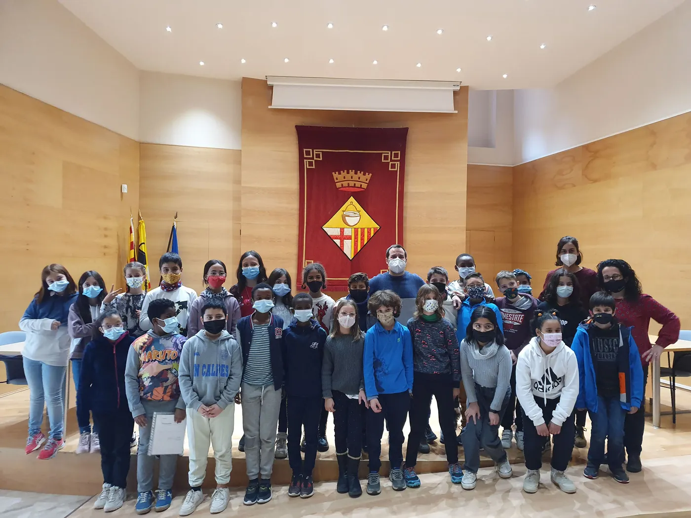 Alumnes de 5è de Primària de l'escola El Calderí creen una cooperativa que farà productes de material reciclat
