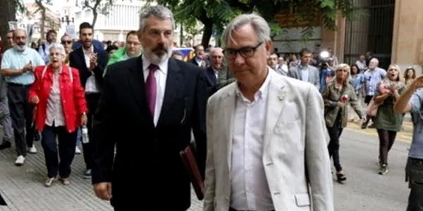 L'alcalde de Torredembarra s'acull al dret de no declarar i denuncia “una causa general per fer por”