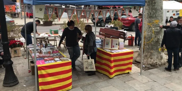 La Biblioteca d’Arenys de Mar prepara activitats lúdiques per a petits i grans