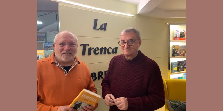 Vicent Partal presenta a Andorra la Vella el llibre 'Fronteres', amb la presència de Lluís Puig