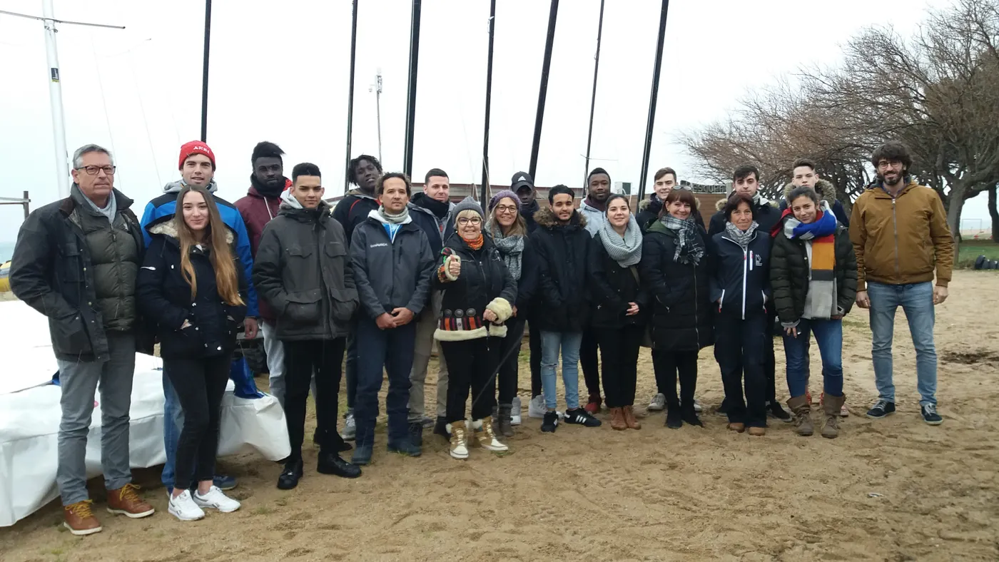 Comença a la Base Nàutica de Pineda «Inservela», un projecte de formació i inserció laboral per a joves en risc d'exclusió social