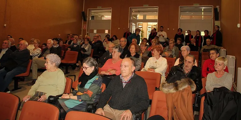 Olius fa un reconeixement per primer cop a la seva gent gran