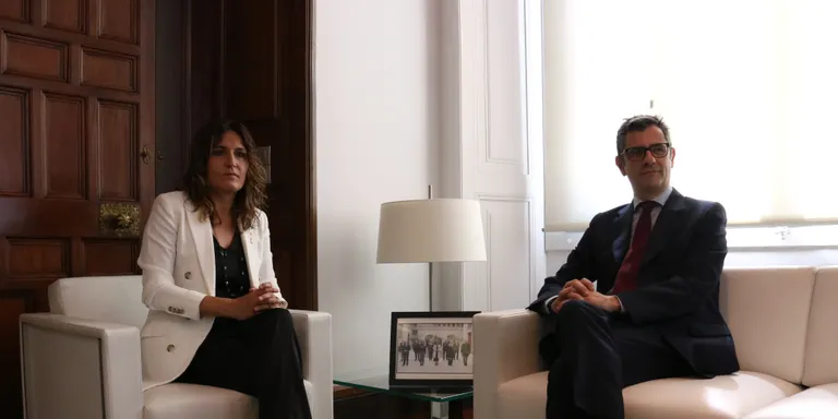 Vilagrà, després de parlar amb Bolaños sobre l'acord PSOE-Junts en immigració: "Em va confirmar que no és un traspàs"
