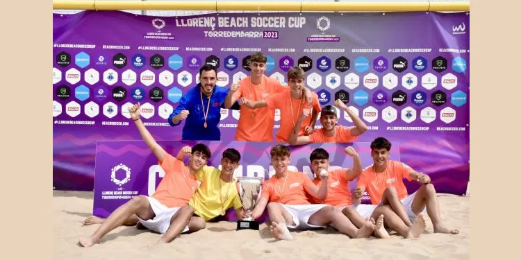 El CFP Torredembarra, campió de la Llorenç Beach Soccer Cup 2023
