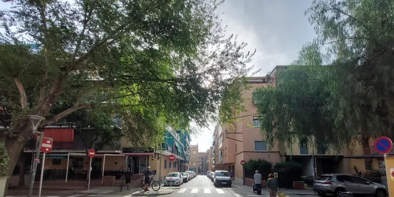 Finalitzades les obres que han arranjat els trams més deteriorats del carrer Sant Oleguer