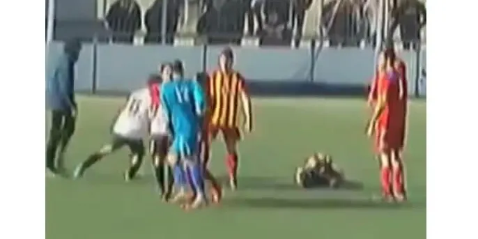 Condemnen l'agressió a l'àrbitre del Manlleu-Sant Cugat