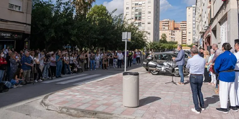 Sant Pere i Sant Pau dedica un carrer a Ricardo Corbacho, fundador del Club de Karate Kushin Kai de Constantí