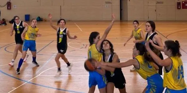 El Cadet ‘B’ femení del CB Altafulla – BBG cau contra l’Elisabeth en el debut en la segona fase (26-59)