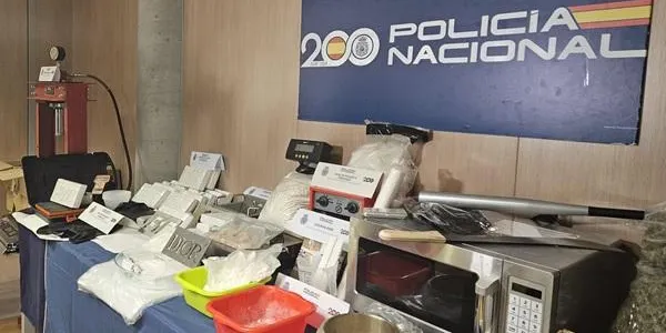 La policia espanyola desmantella a Cambrils el primer macrolaboratori de processament de clorhidrat de cocaïna