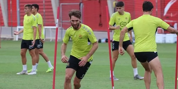 El Nàstic tanca amb el Panathinaikos el retorn de Fausto Tienza en forma de cessió