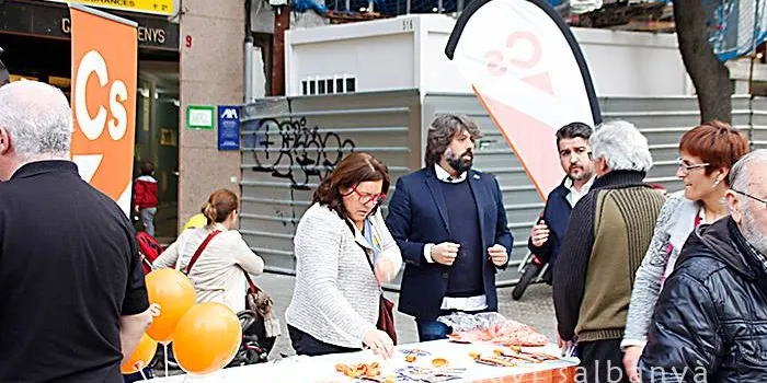 Ciutadans dona a conèixer els primers noms de la llista coincidint amb Sant Jordi