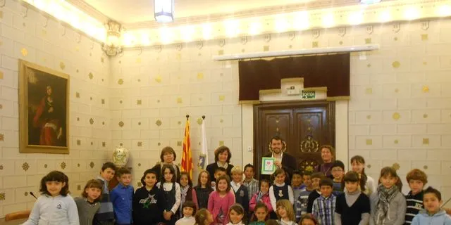 Alumnes de l'Escola Albert Vives visiten l'Ajuntament de la Seu