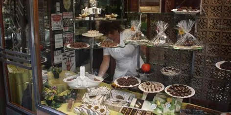 La Pastisseria Cosp de Puigcerdà, reconeguda pels seus 209 anys d'història