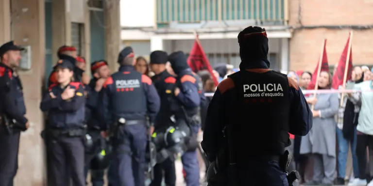 El 35% dels mossos pateixen simptomatologia depressiva, el 39% estrès i el 36% ansietat