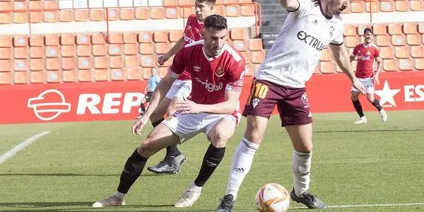 Partit a caixa o faixa per al Nàstic al Carlos Belmonte