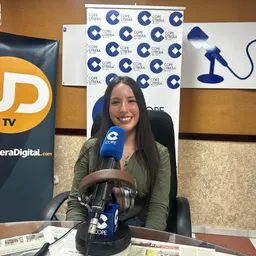 Hablamos con Elena González, autora de 'Insomnio de Colores' - episode art