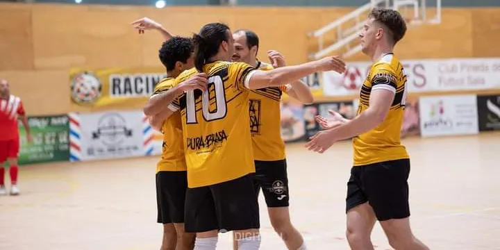 Resultats esportius dels equips pinedencs